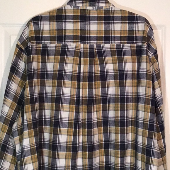 CABELAS Men’s long sleeved shirt - 2XL - Picture 3 of 8